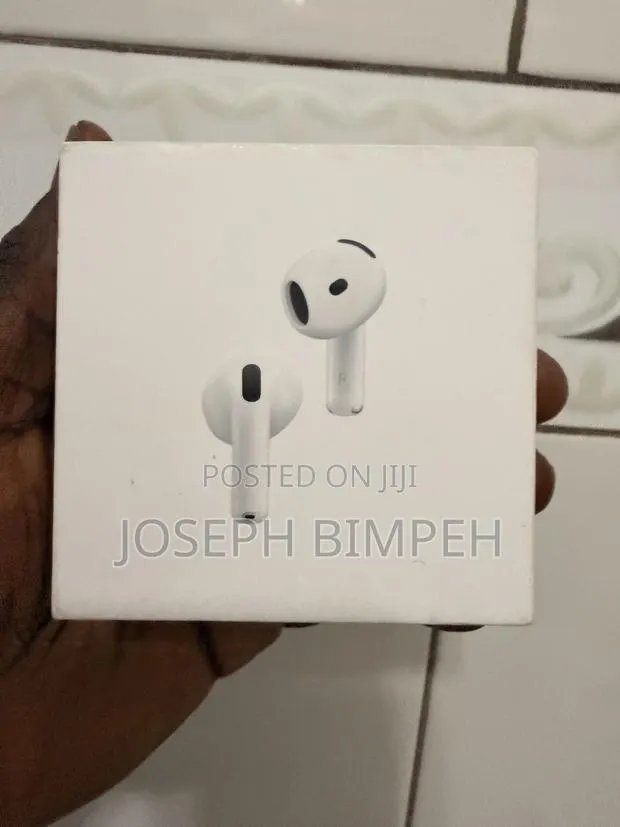 Apple AirPods 4 With Noise Cancellation