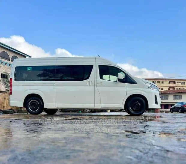 Car Rental- Toyota Hiace Bus for Rent- Car Rental in Ghana · Photo 1