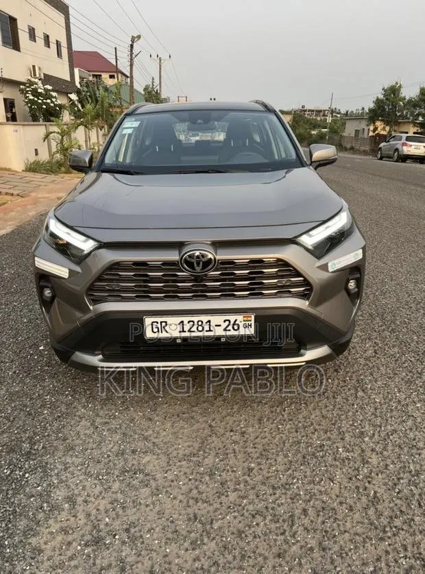 Neat Toyota RAV 4 for Rent · Photo 1