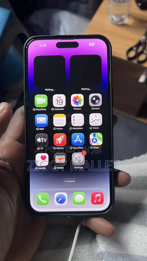 Apple iPhone 14 Pro Max 256 GB Purple · Photo 1