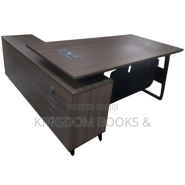 Modern Executive L-Shaped Office Desk With Side Storage Return · Photo 1