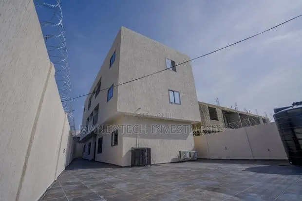 1bdrm Apartment in Lake Side Estate for rent