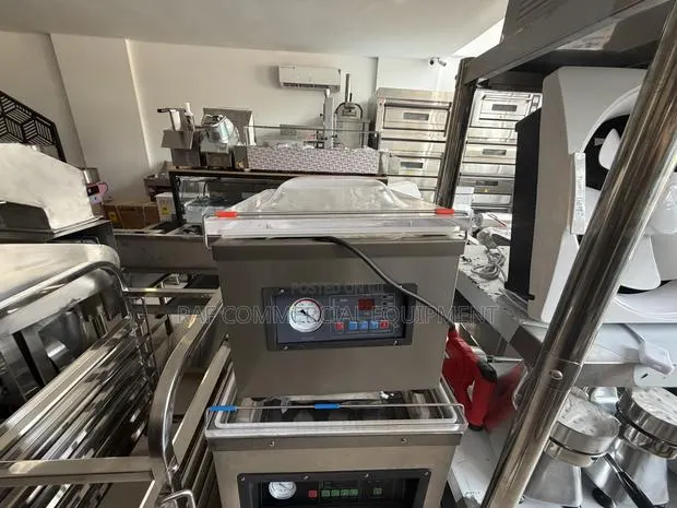 Commericla Tabletop Vaccum Sealer · Photo 1