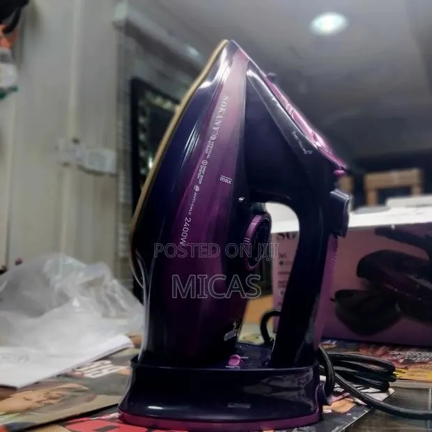 Portable Wireless Handheld Steam Iron · Photo 1