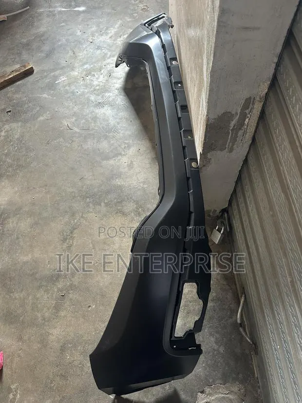 Honda CRV Top Bumper 2020,2021,2022 · Photo 1