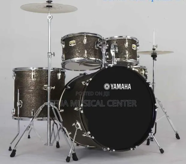 5-Set Acoustic Drums · Photo 1