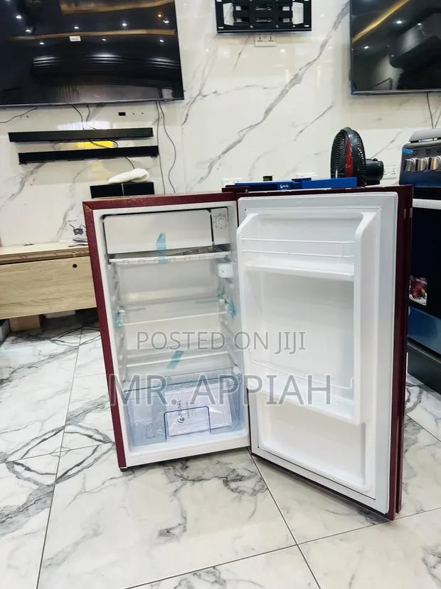Premium Pearl Pf-109-2b Single Door Table Top Refrigerator · Photo 1