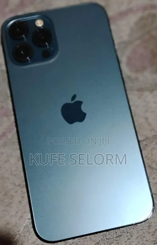 New Apple iPhone 12 Pro Max 256 GB Blue · Photo 1