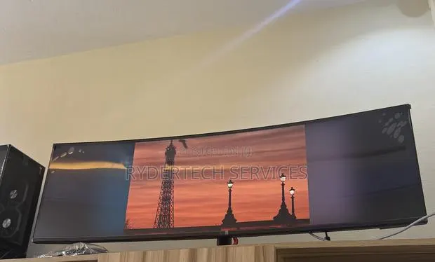49 Inches Ultra-Wide IPS Gaming Monitor · Photo 1