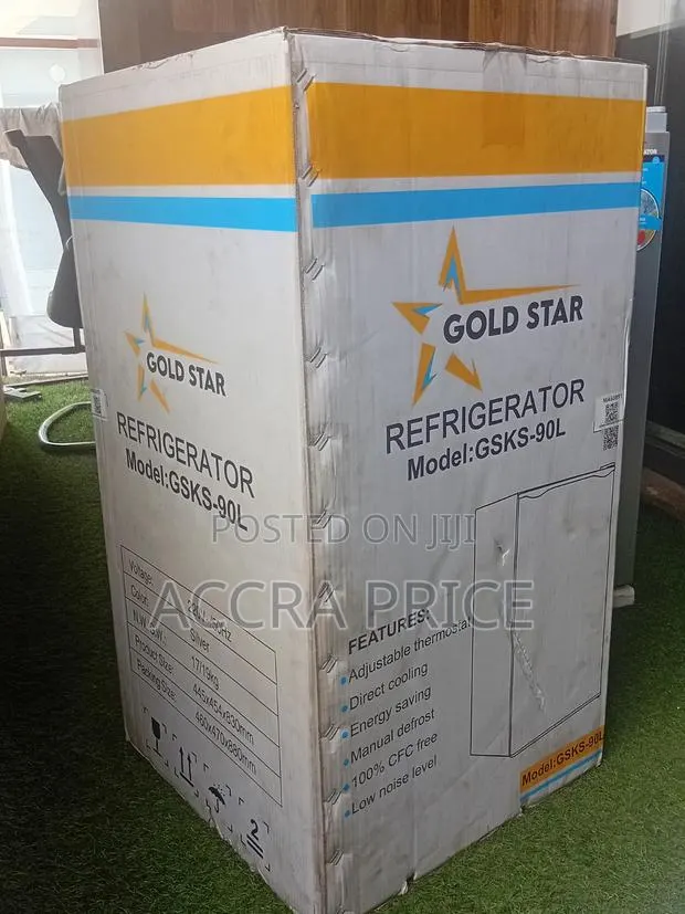 Gold Star Table Top Fridge · Photo 1