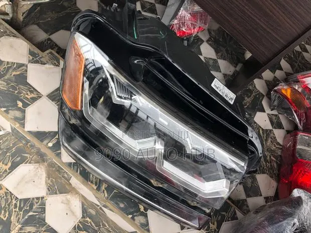 2016–2019 Volkswagen Atlas Headlight (Foreign Used – Premium OEM) · Photo 1