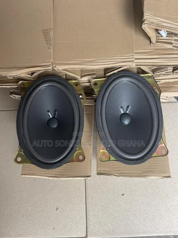 Universal 6x9 Over Speakers · Photo 1