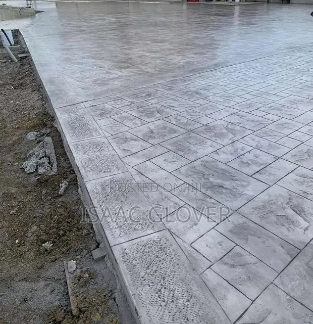 Patterned Imprint Concrete Stamped Floors · Photo 1