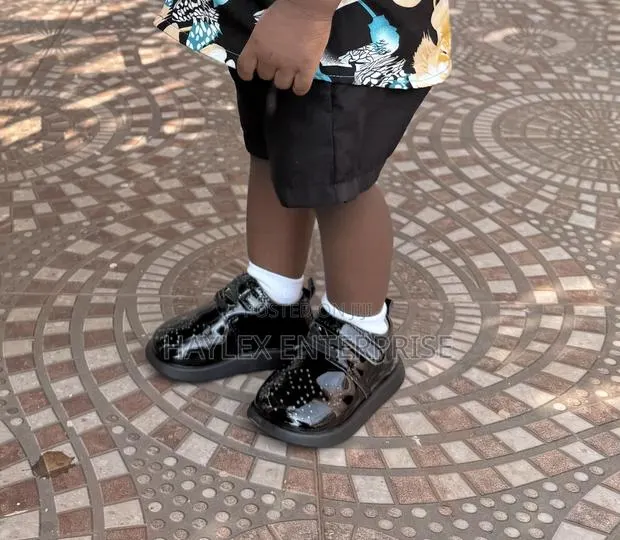 Cute Shoes for Boys · Photo 1