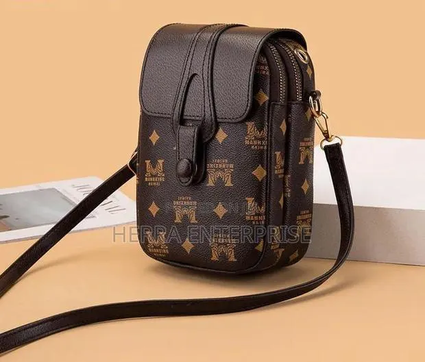 Women's Guinea Leather Crossbody Bag · Photo 1