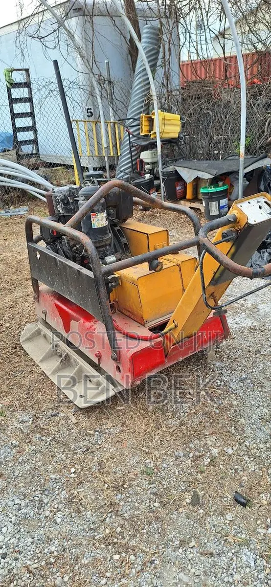 Plate / Rammer · Photo 1