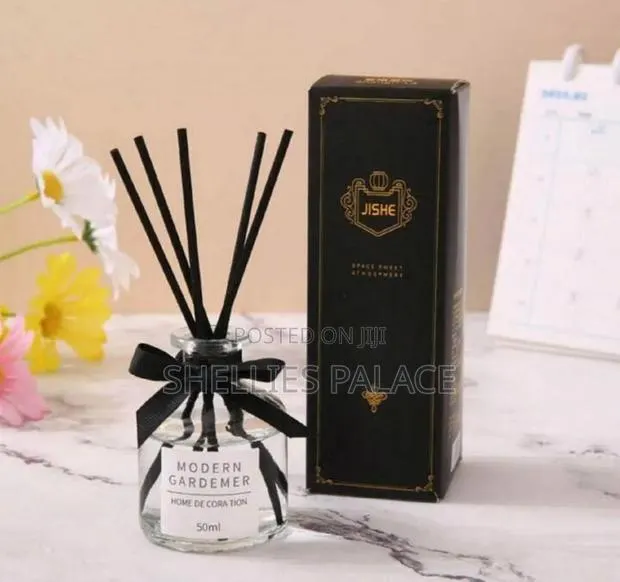 Indoor Flameless Reed Diffusers, Aromatherapy With 50ml Capacity · Photo 1