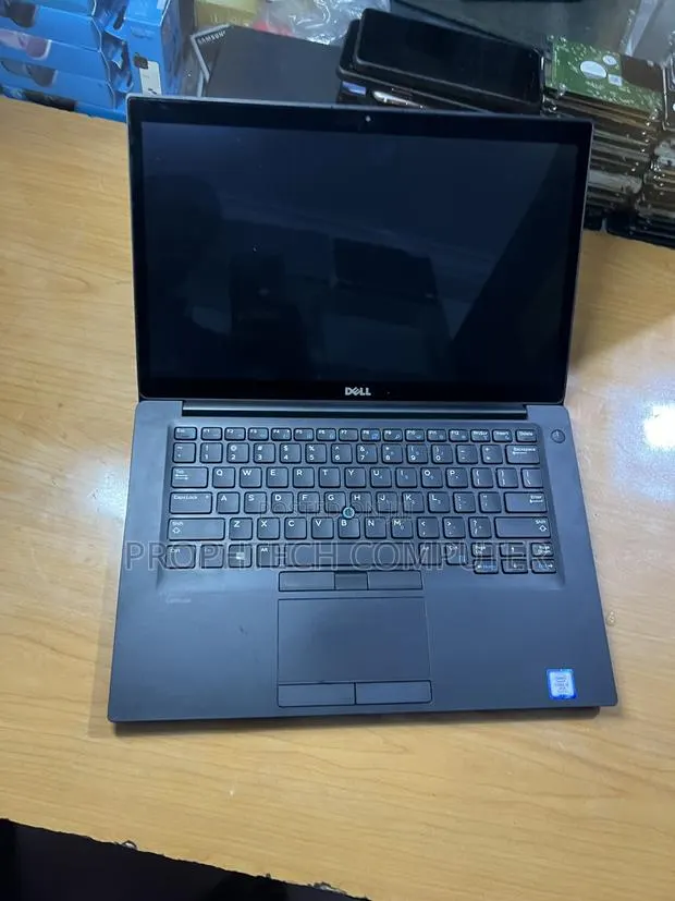 Laptop Dell Latitude 7480 8GB Intel Core i5 SSD 256GB · Photo 1