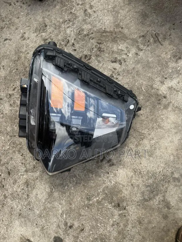 Hyundai Kona 2024–2025 Headlight Available Now · Photo 1