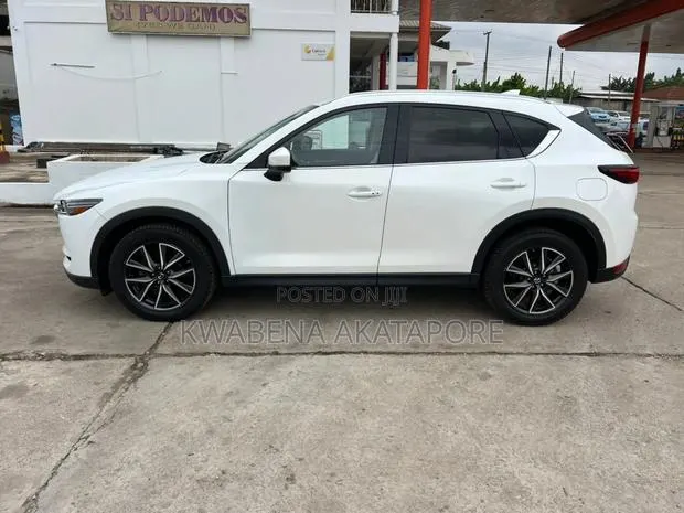 Mazda CX-5 Grand Touring i-ACTIV AWD 2019 White · Photo 1