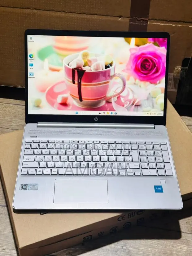 New Laptop HP Pavilion 15 8GB Intel Celeron SSD 256GB