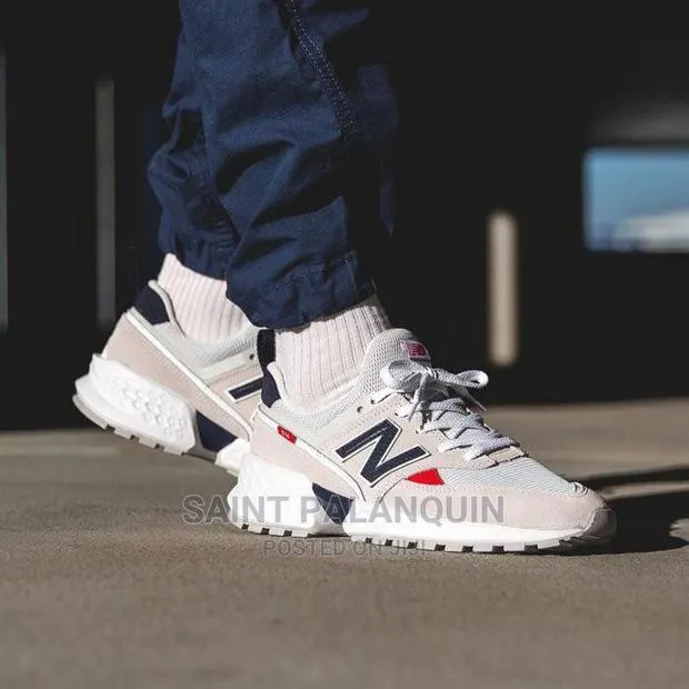 New Balance · Photo 1