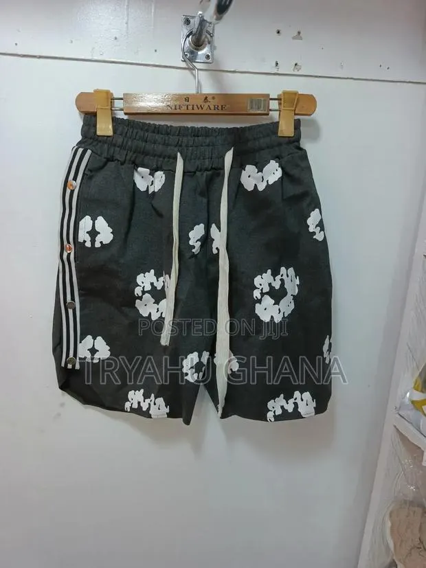 Stylish Summer Casual Shorts - Now in Stock at Tryahu · Photo 1