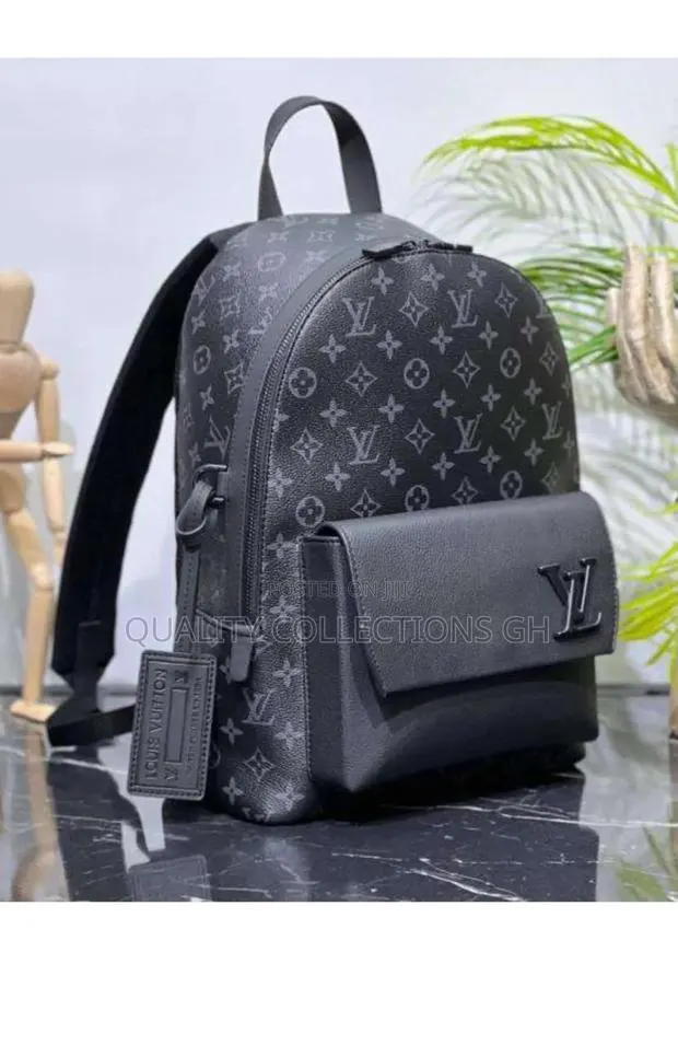 Authentic Backpacks Bags · Photo 1