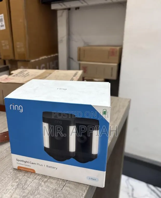 Super Original Ring Sportlight Security Camera · Photo 1