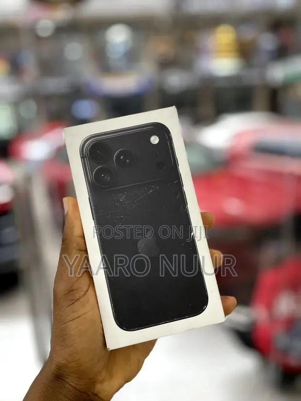 New Apple iPhone 18 Pro Max 256 GB Black · Photo 1