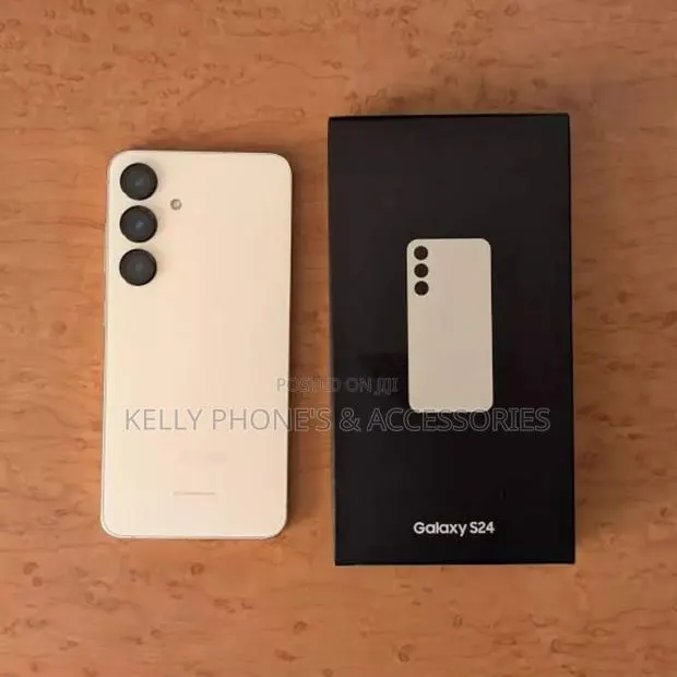 New Samsung Galaxy S24 512 GB Gold · Photo 1