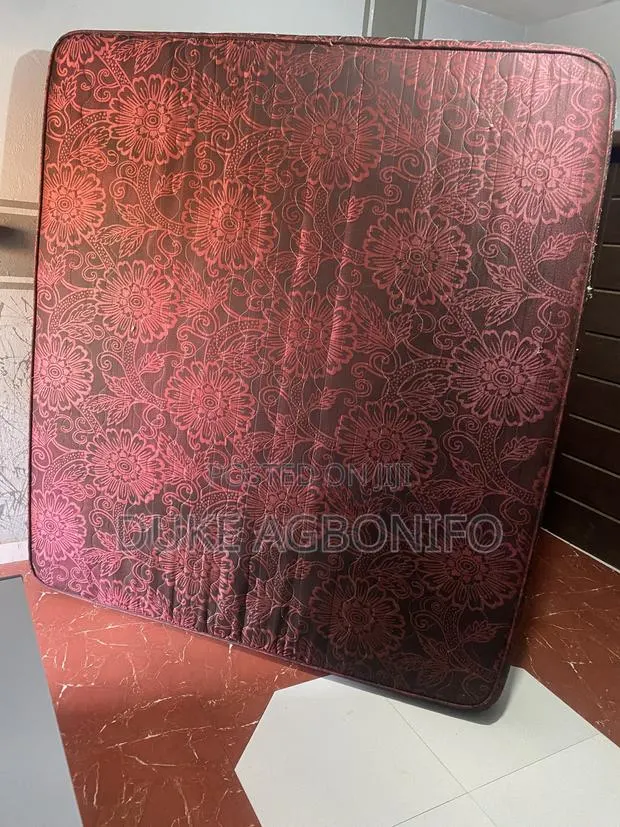 Mattress King Size · Photo 1