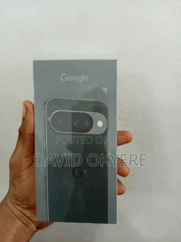 New Google Pixel 10 128 GB Black · Photo 1