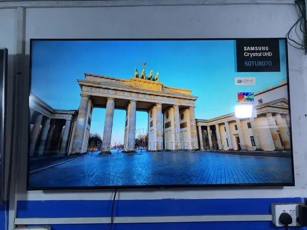 Samsung 50-Inch Series 8 Uhd 50tu8070 · Photo 1