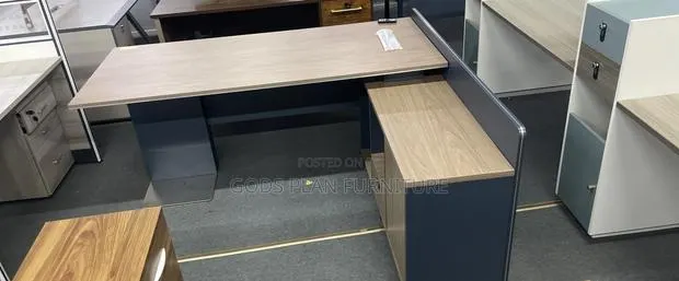 Executive Office Table Df · Photo 1