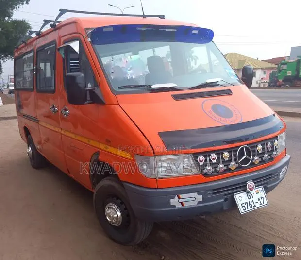 Mercedes-Benz Sprinter 2009 Orange · Photo 1