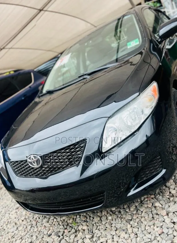 Toyota Corolla 2008 Black · Photo 1