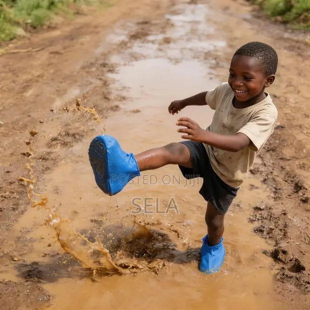 Durable Waterproof Shoe Cover · Photo 1