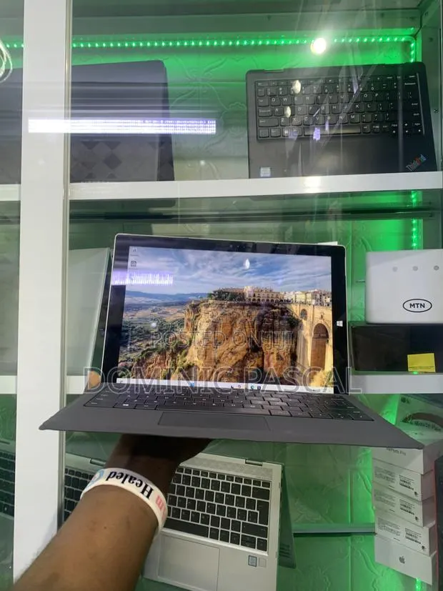 Laptop Microsoft Surface Laptop 3 8GB Intel Core i5 SSD 256GB · Photo 3