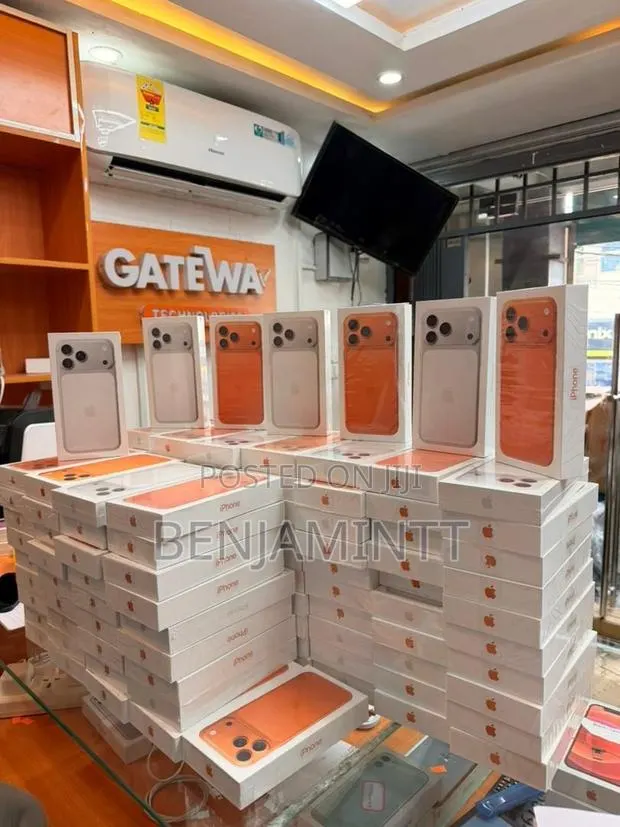 Apple iPhone 17 Pro Max 256 GB · Photo 1