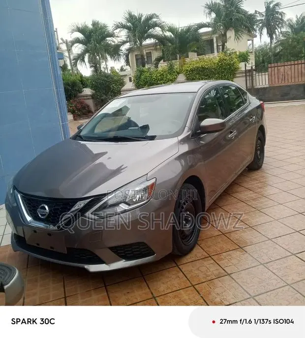 Nissan Sentra 2016 Silver · Photo 1
