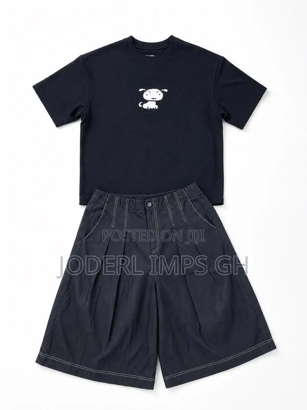 Cropped Tee + Baggy Jorts · Photo 1