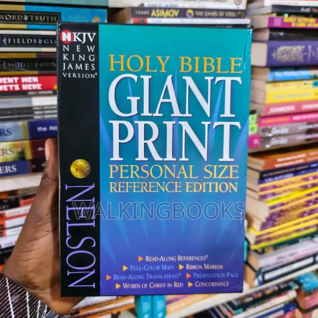 NKJV Holy Bible Giant Print Nelson · Photo 1