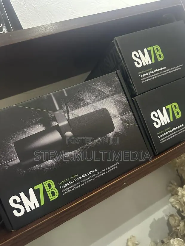 SM7B Podcast and Vocal Microphone · Photo 1