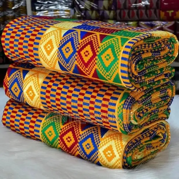 Bonwire Kente Available for 700 Cedis · Photo 1