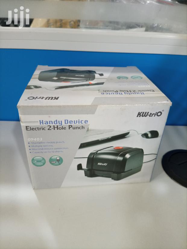 Electric 2 Hole Punch · Photo 1