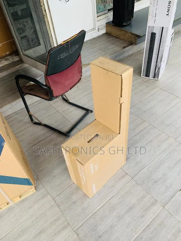 Original Samsung B-Series Soundbar HW-B650F 3.1 Ch Subwoofer (2025) · Photo 1