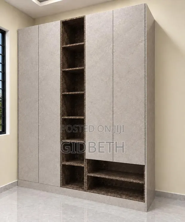 3 in 1 Wardrobe · Photo 1