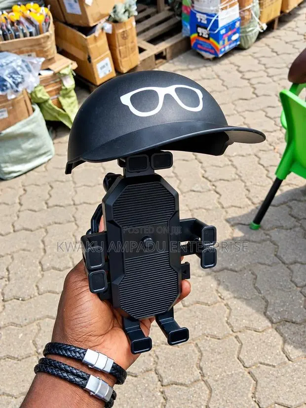 Cap Phone Holder – Universal Motorcycle/Bicycle Phone Mount · Photo 1