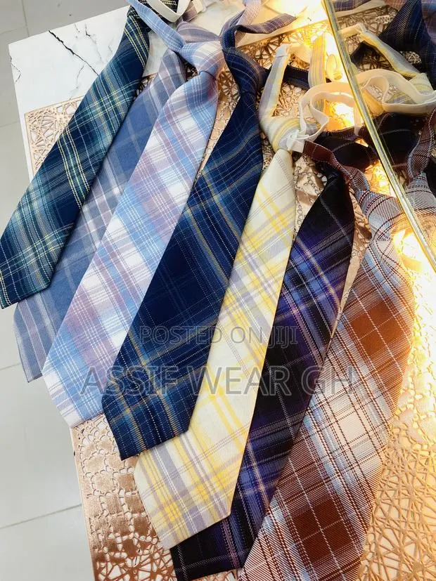 Kids Tie Available · Photo 1